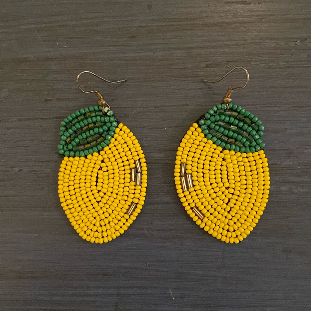 Lemon beaded earrings